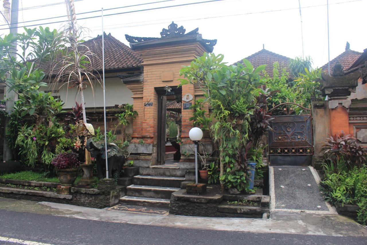 Intan Guest House Ubud  Exterior photo